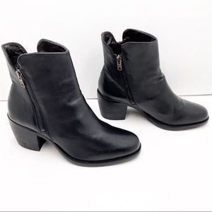 Boemos Leather Double Zip Ankle Boots size 39 (8.5) EUC 2” stacked heels